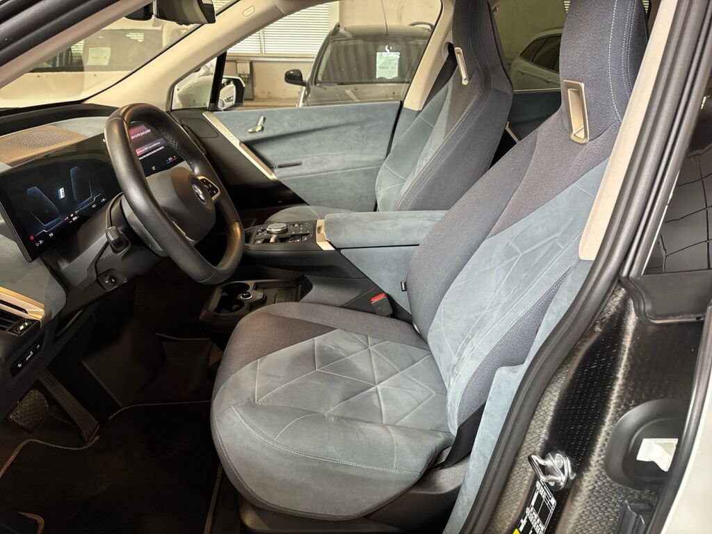 BMW iX 2023 