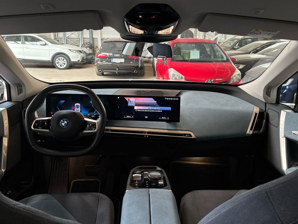 BMW iX 2023 