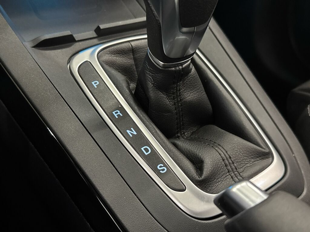Ford Puma 2026 Musta