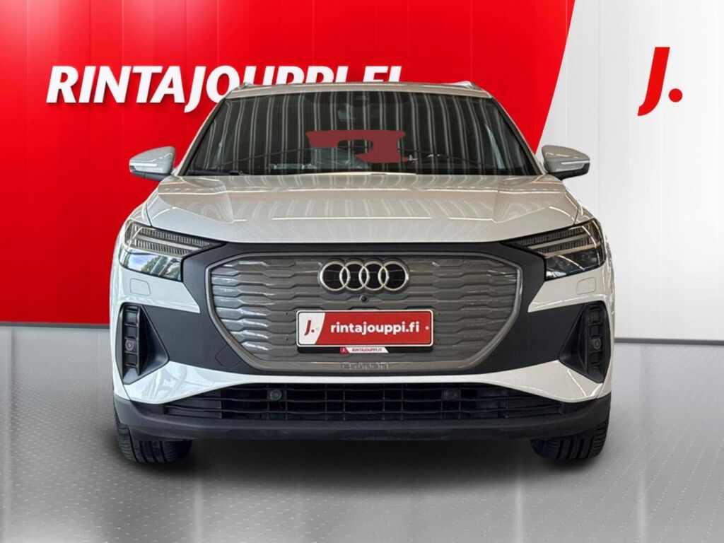Audi Q4 e-tron 2023 Valkoinen