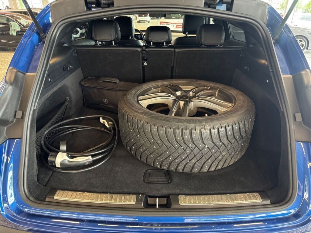 Mercedes-Benz EQC 2023 Sininen
