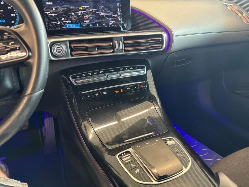 Mercedes-Benz EQC 2022 Valkoinen