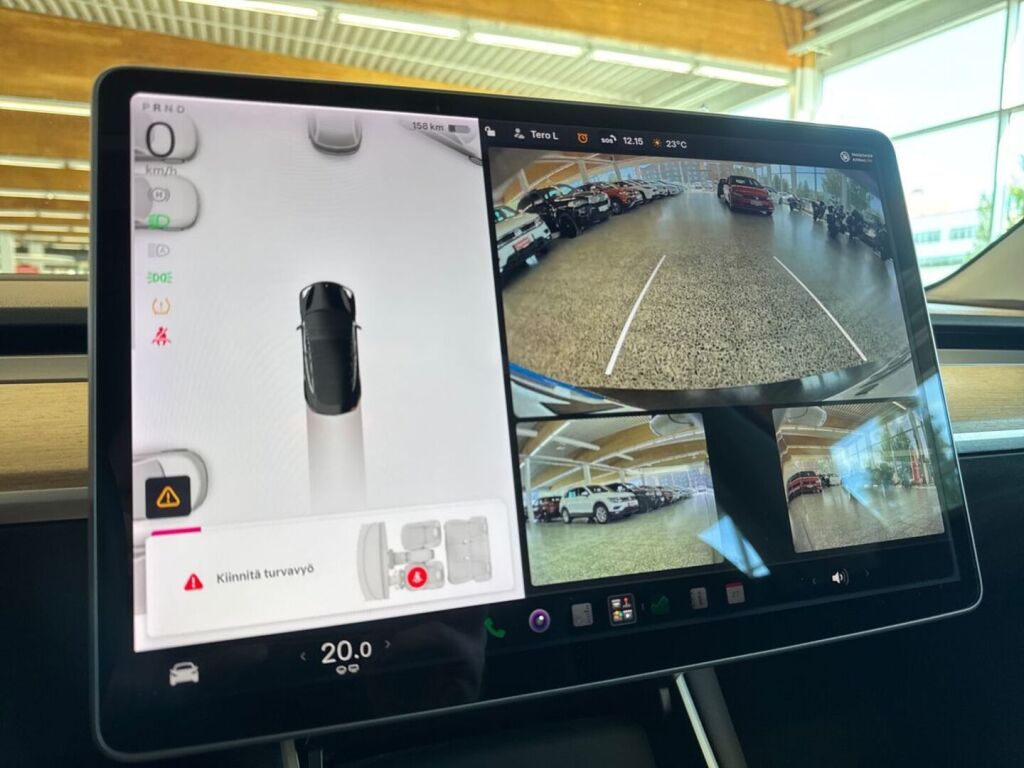 Tesla Model 3 2020 Musta