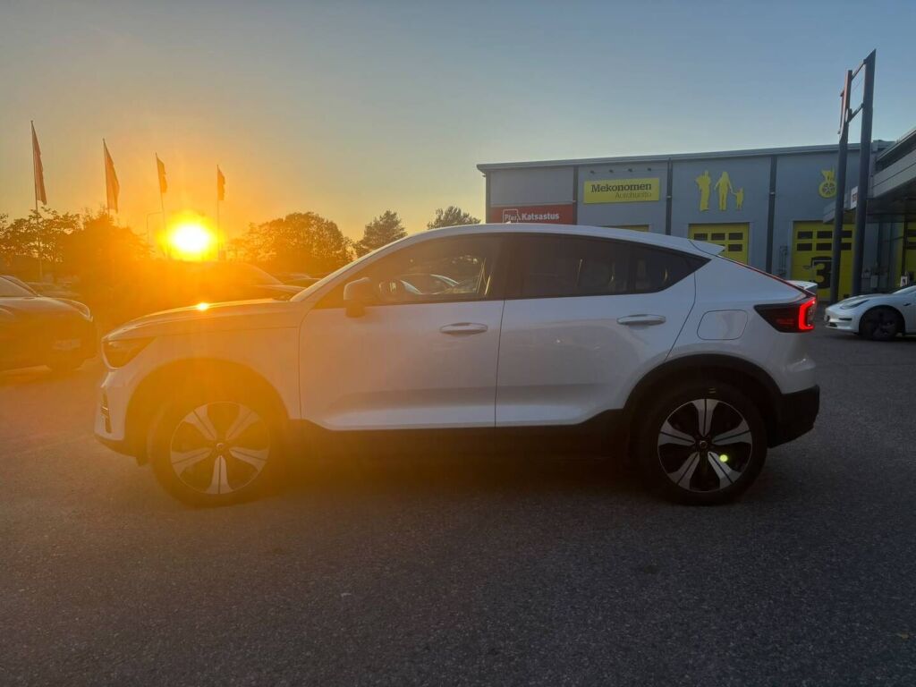 Volvo C40 2023 Valkoinen