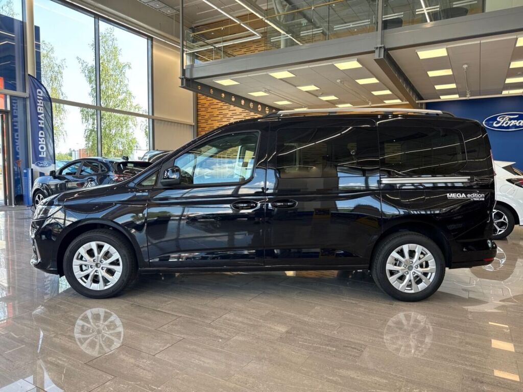 Ford Grand Tourneo Connect 2026 Ink Black