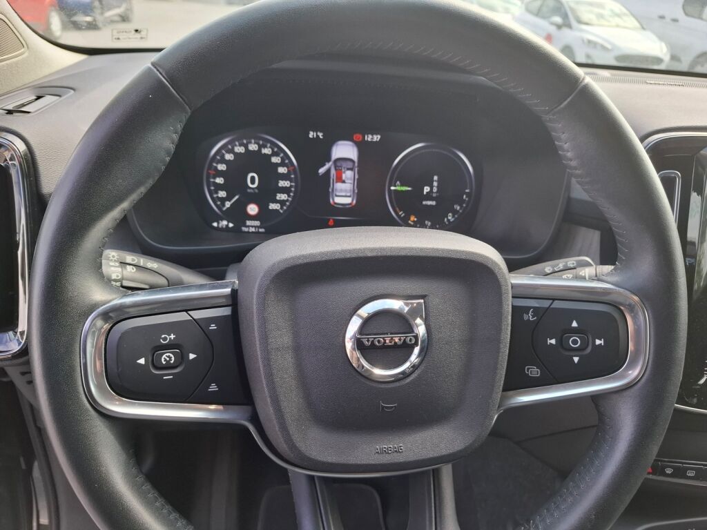 Volvo XC40 2021 