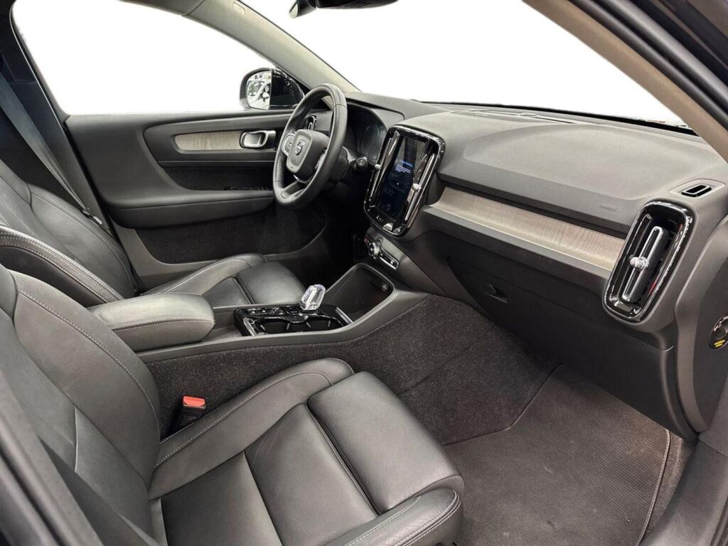 Volvo XC40 2021 