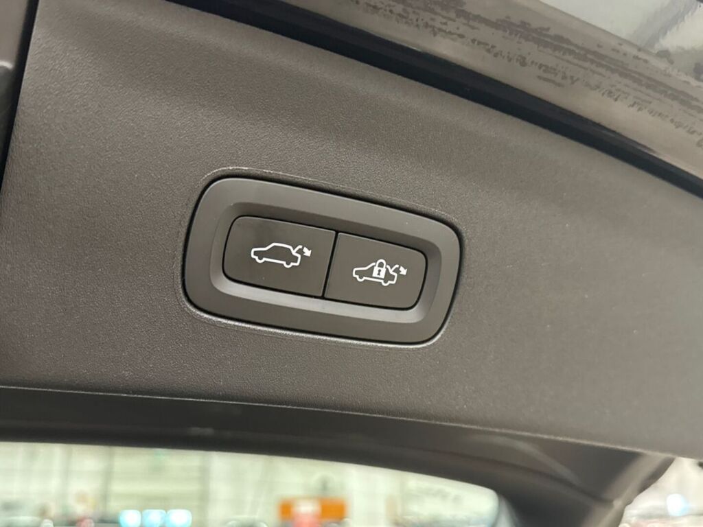 Polestar 2 2023 