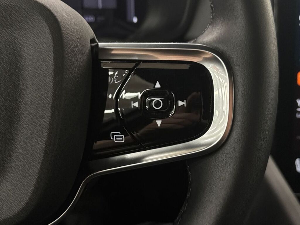 Polestar 2 2023 