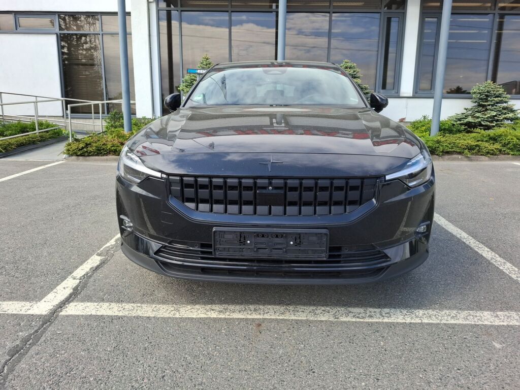 Polestar 2 2023 
