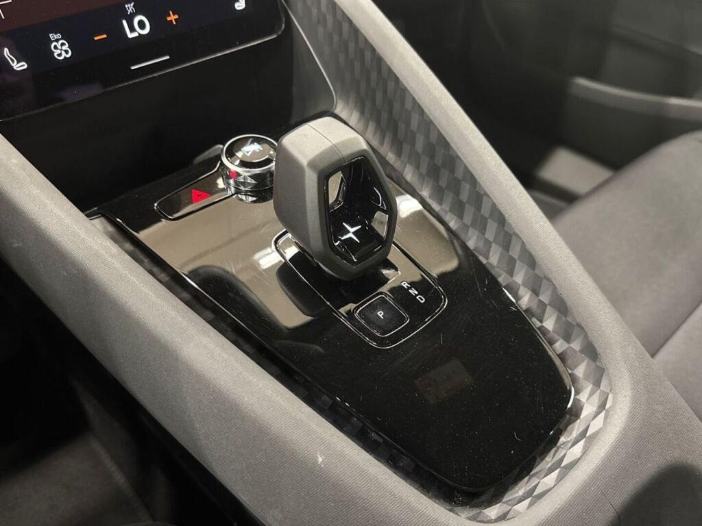 Polestar 2 2023 