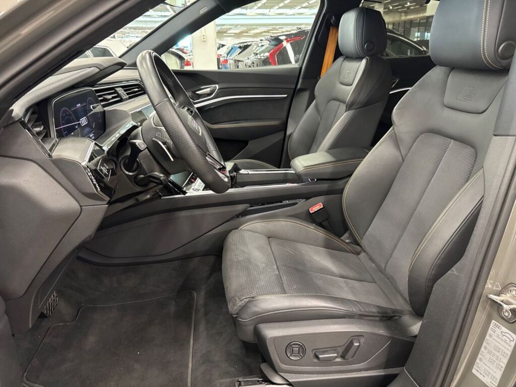 Audi e-tron 2022 