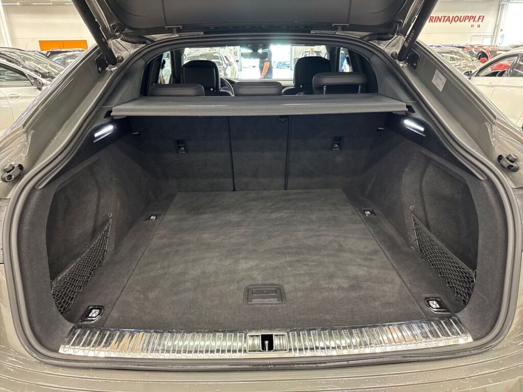 Audi e-tron 2022 
