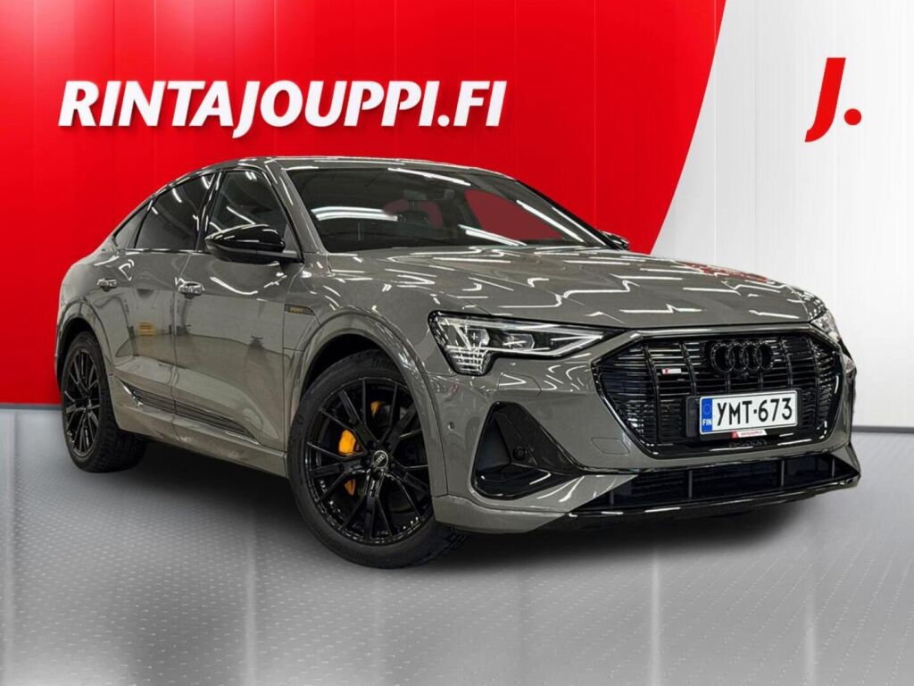 Audi e-tron 2022 