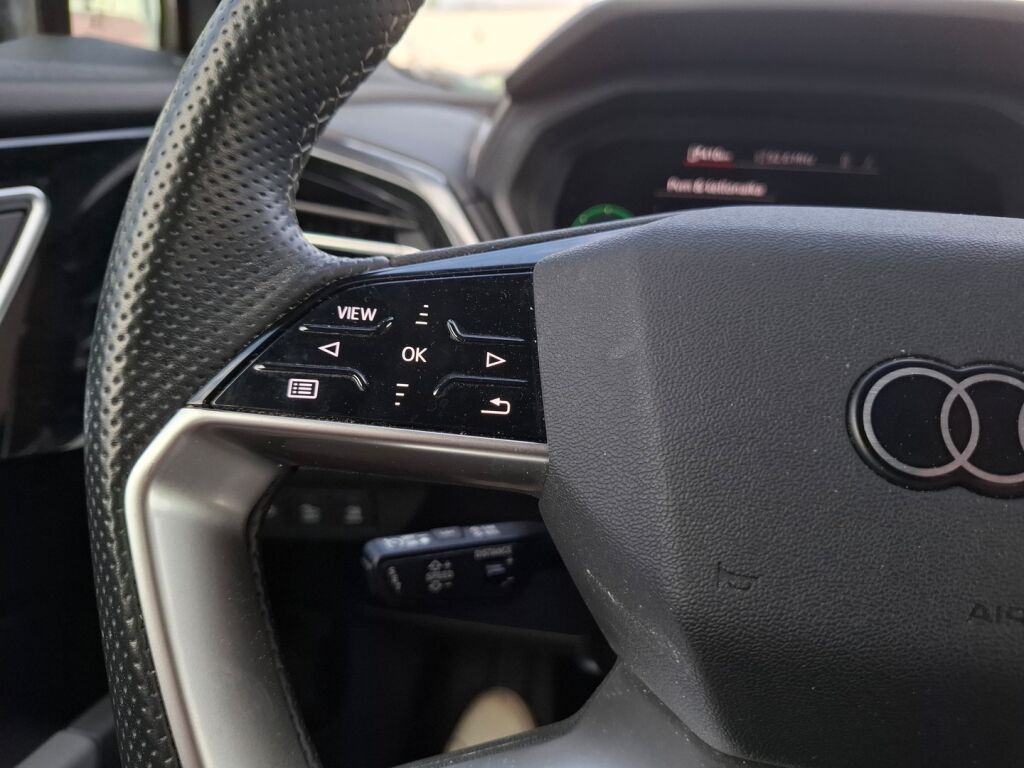 Audi Q4 e-tron 2023 