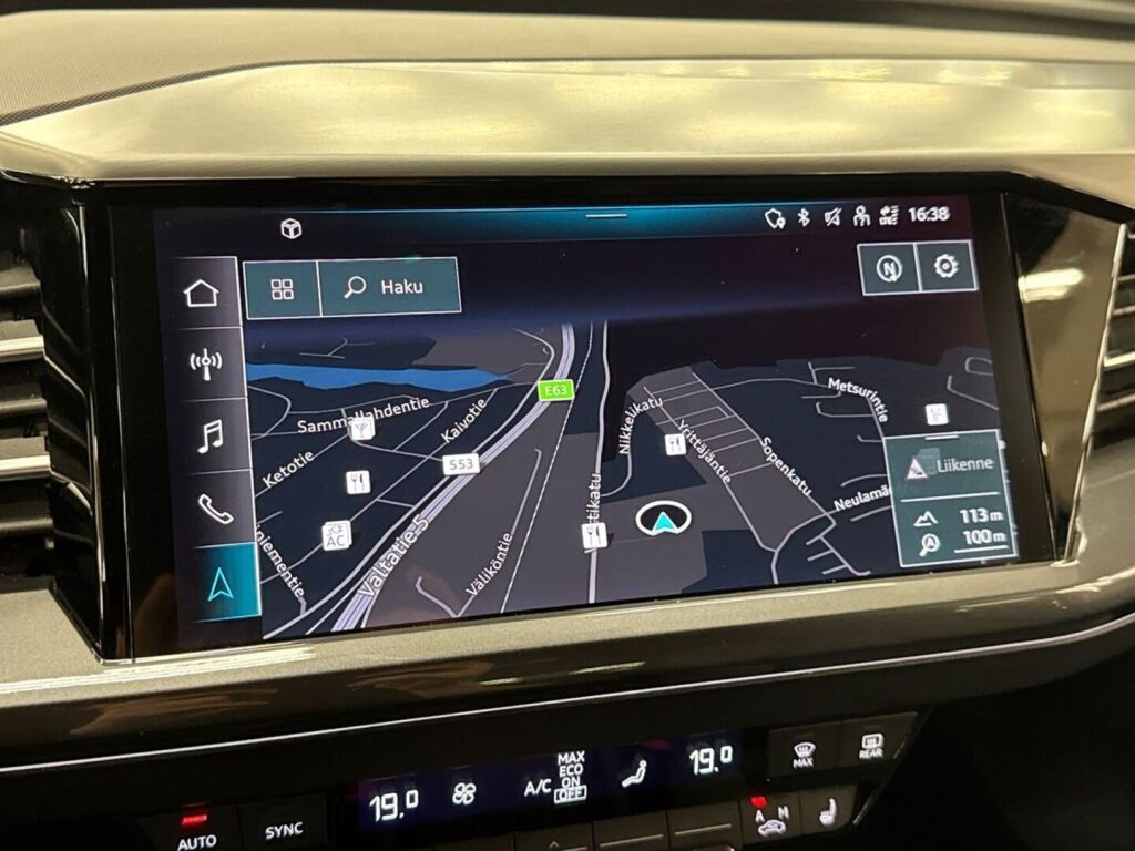 Audi Q4 e-tron 2023 