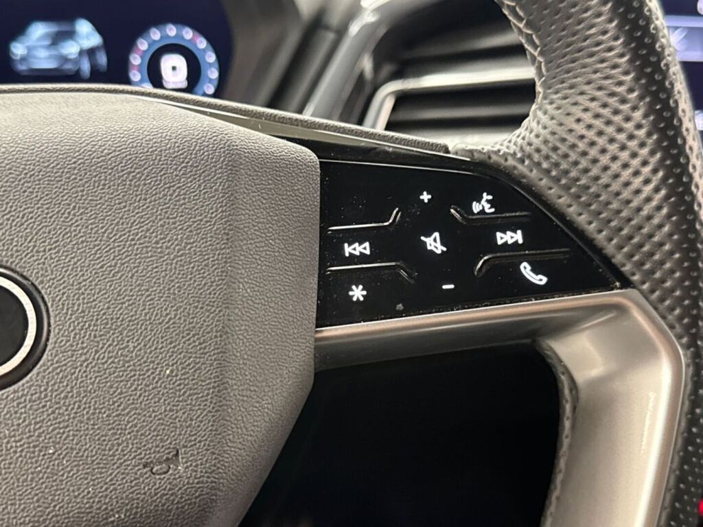Audi Q4 e-tron 2023 