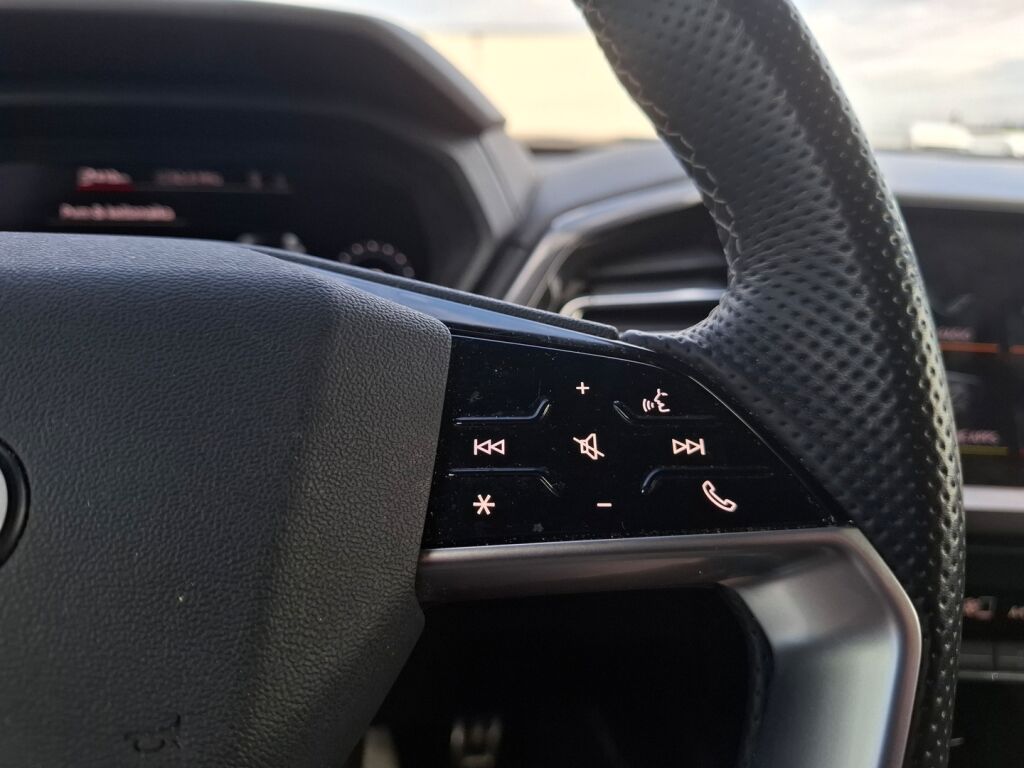 Audi Q4 e-tron 2023 