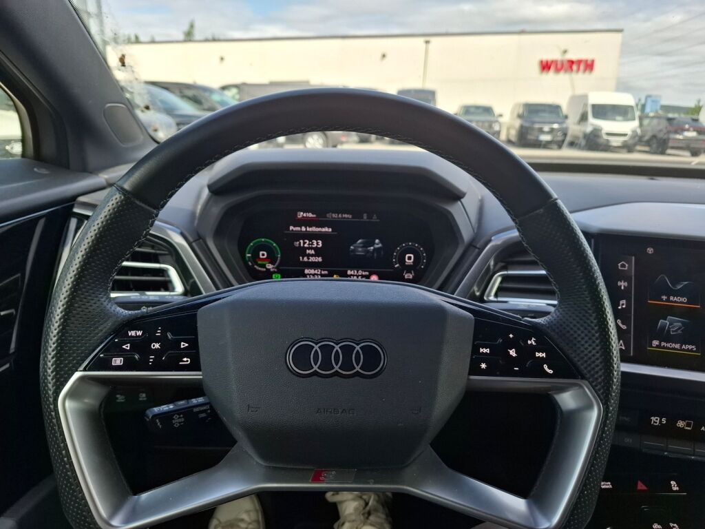 Audi Q4 e-tron 2023 