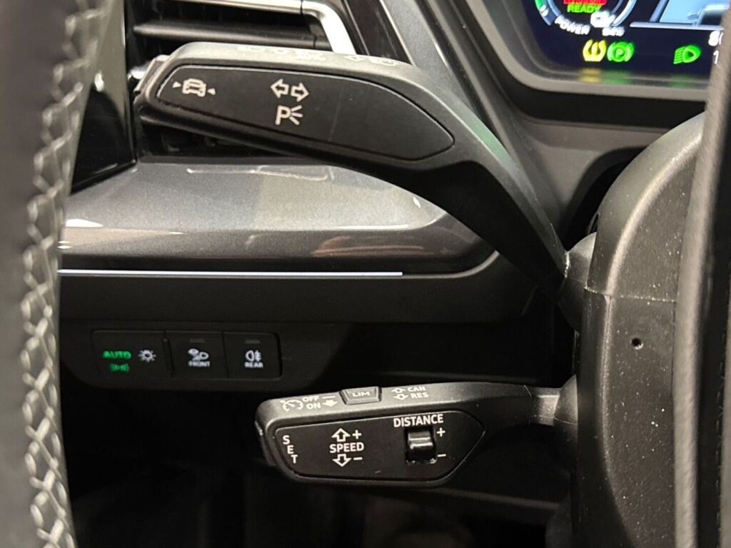 Audi Q4 e-tron 2023 