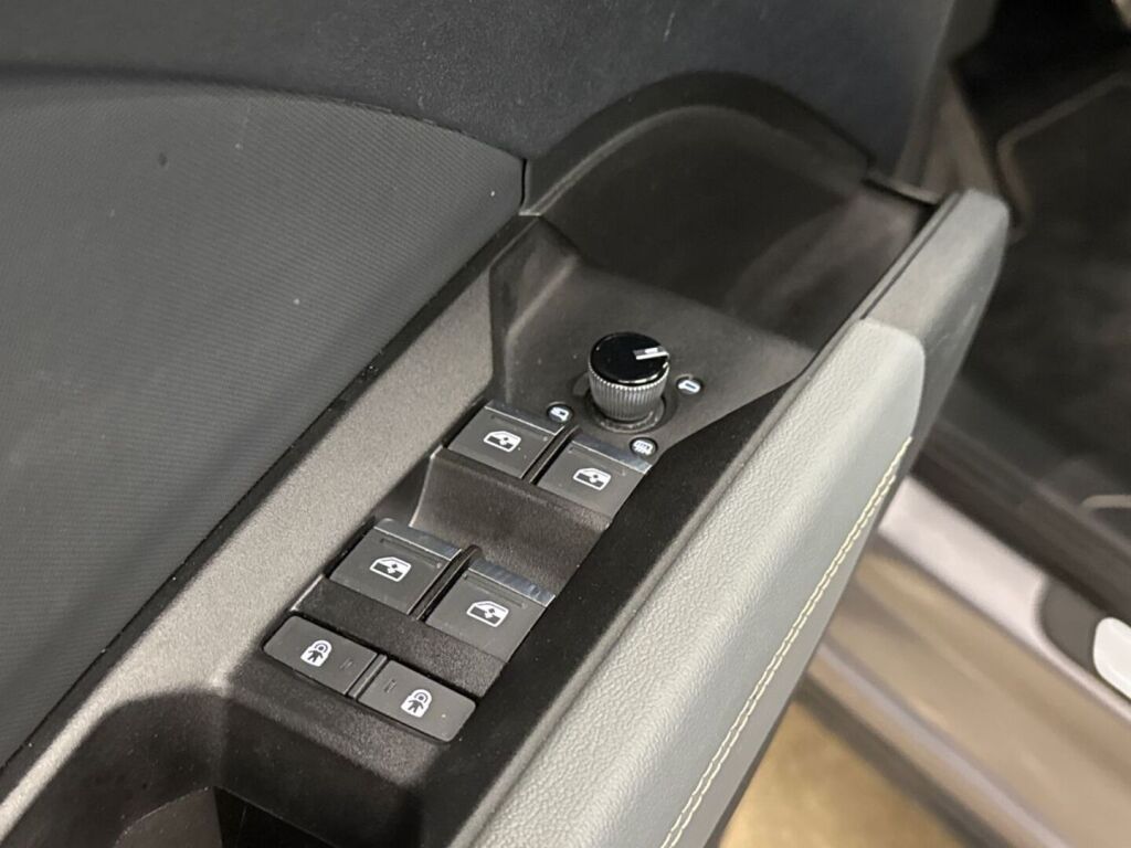 Audi Q4 e-tron 2023 