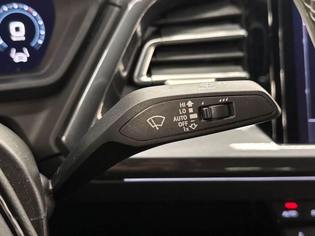 Audi Q4 e-tron 2023 
