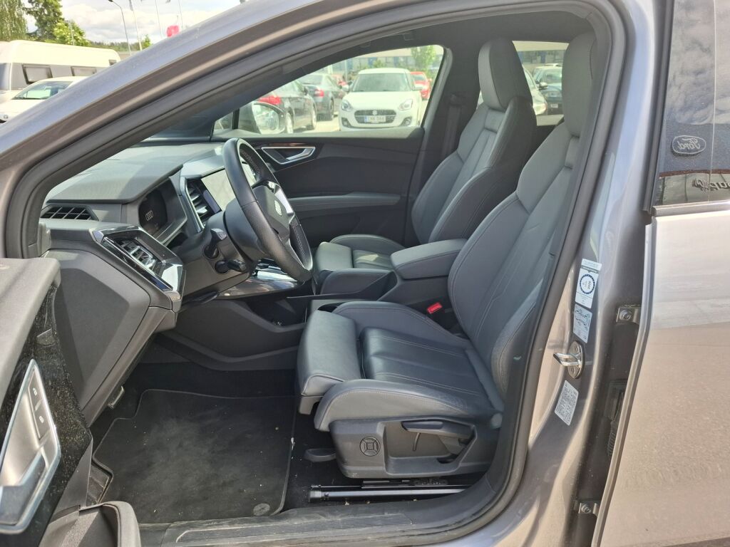 Audi Q4 e-tron 2023 