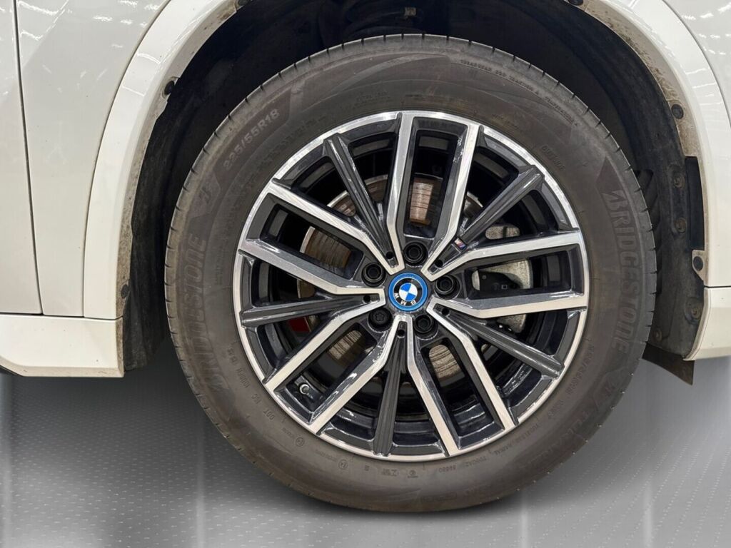 BMW iX1 2023 