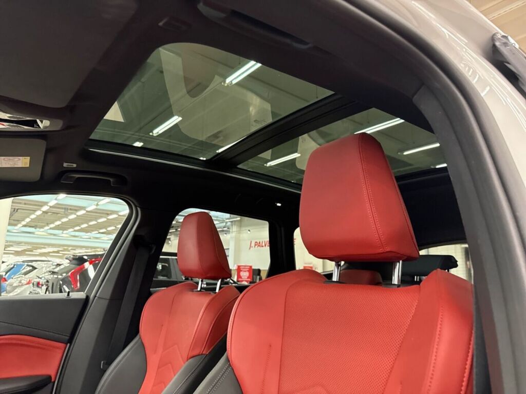 BMW iX1 2023 