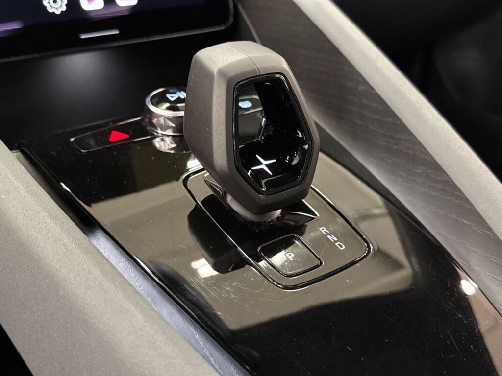 Polestar 2 2023 