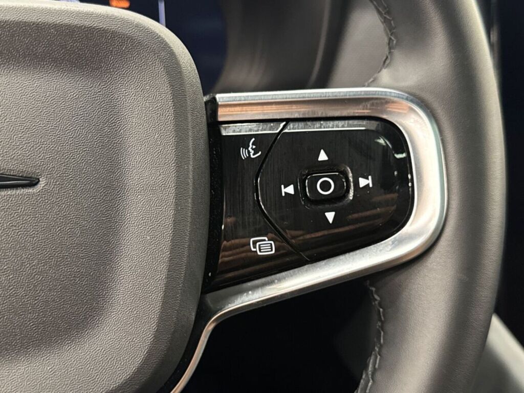 Polestar 2 2023 