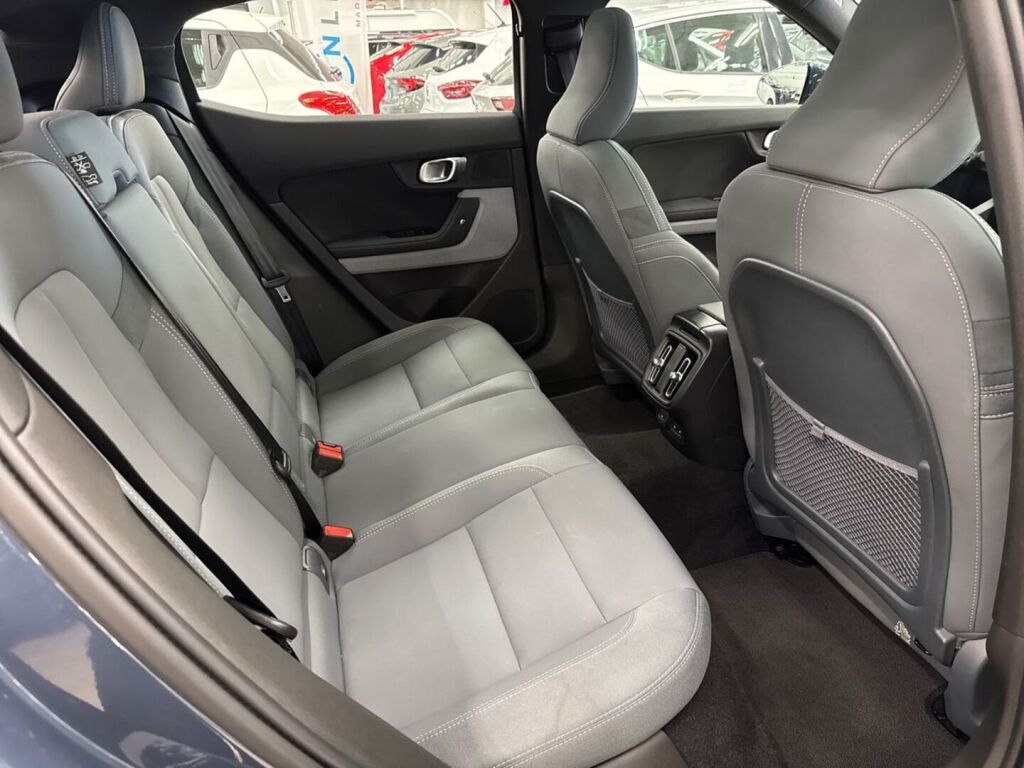Polestar 2 2023 