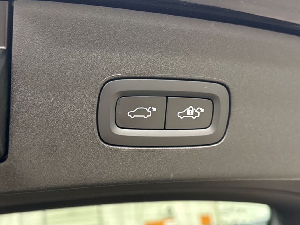 Polestar 2 2023 