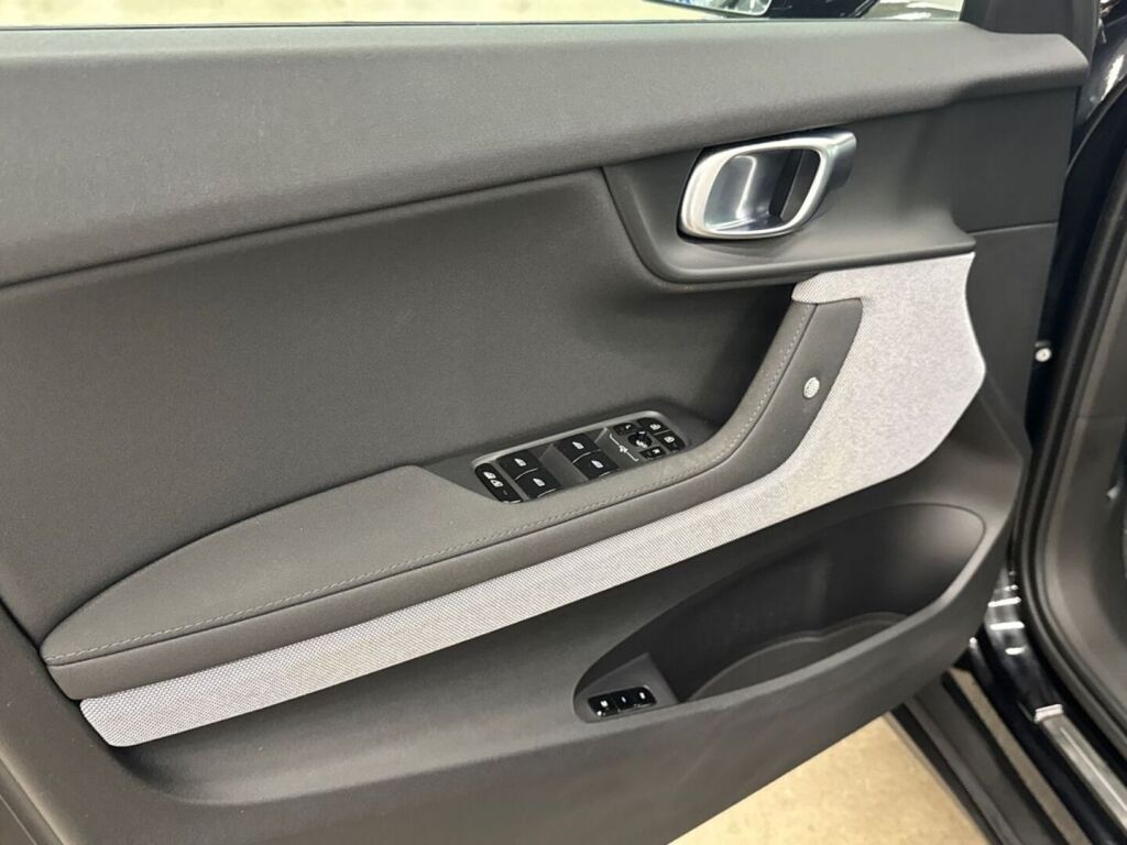 Polestar 2 2023 