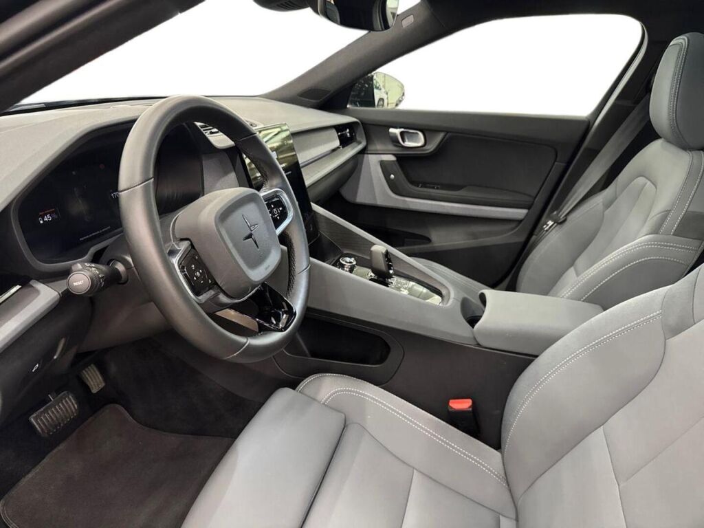 Polestar 2 2023 
