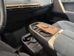 BMW iX 2022 Musta