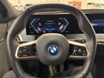 BMW iX 2022 Musta