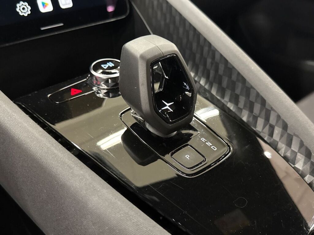 Polestar 2 2023 