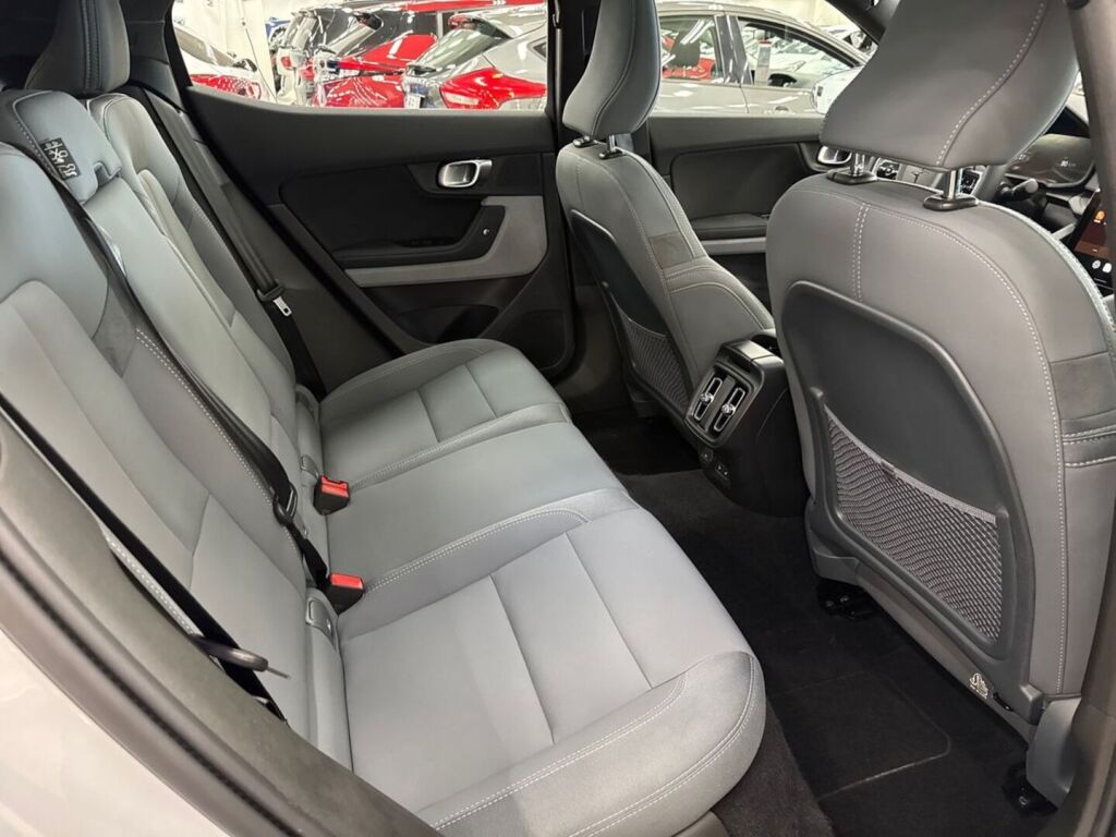Polestar 2 2023 