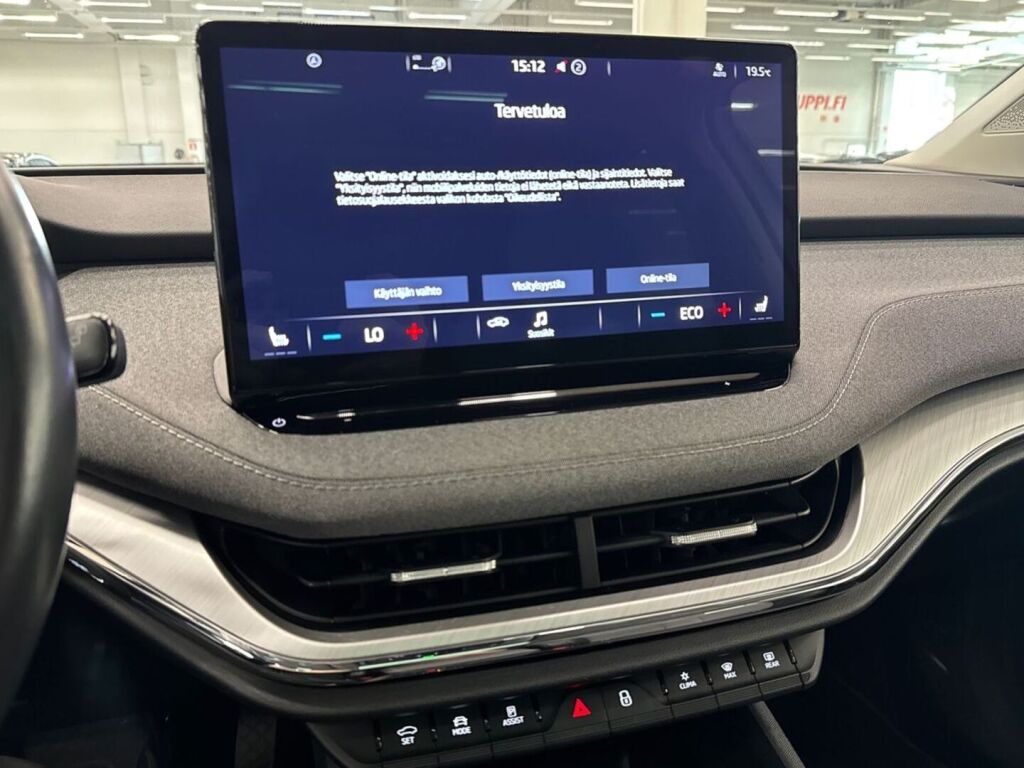 Skoda Enyaq 2021 Valkoinen