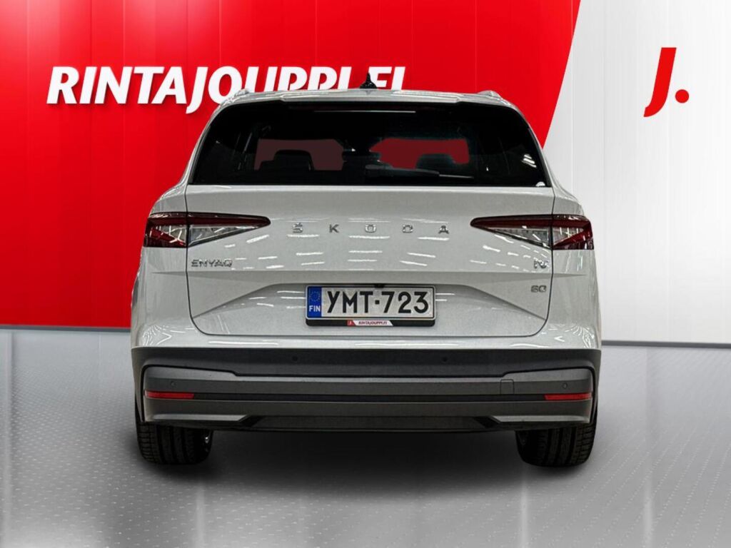 Skoda Enyaq 2021 Valkoinen