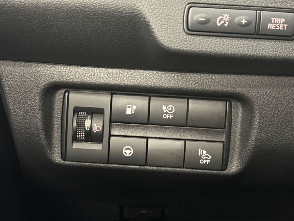 Nissan LEAF 2021 