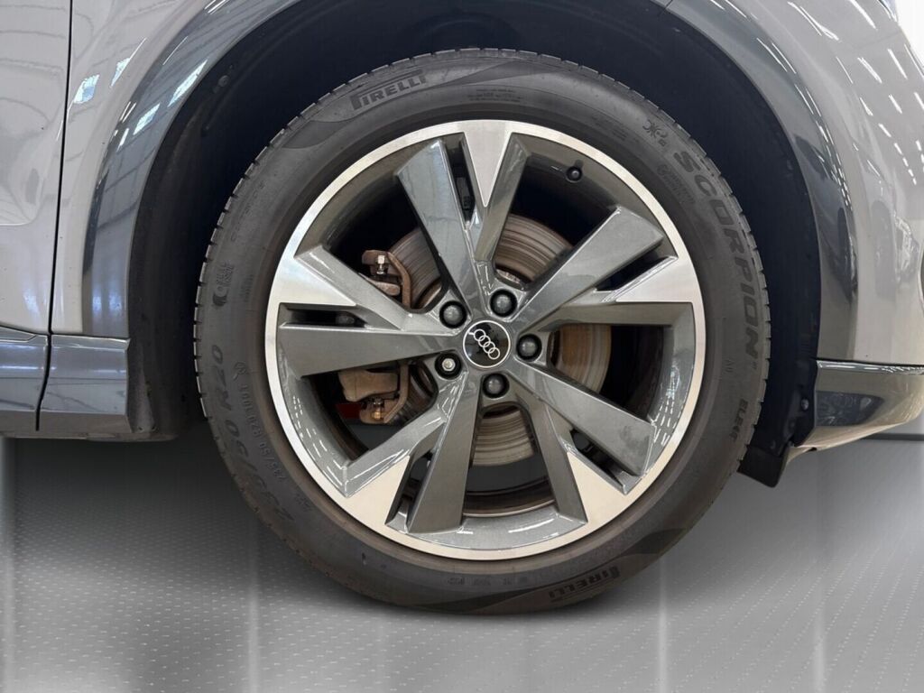 Audi Q4 e-tron 2023 