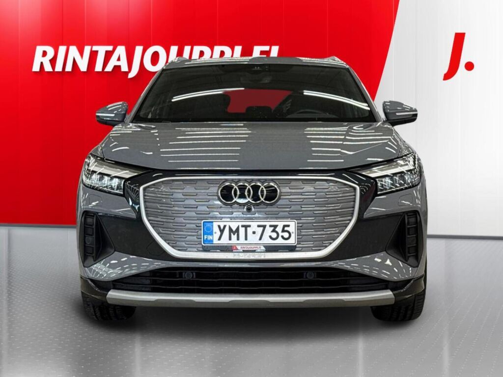 Audi Q4 e-tron 2023 