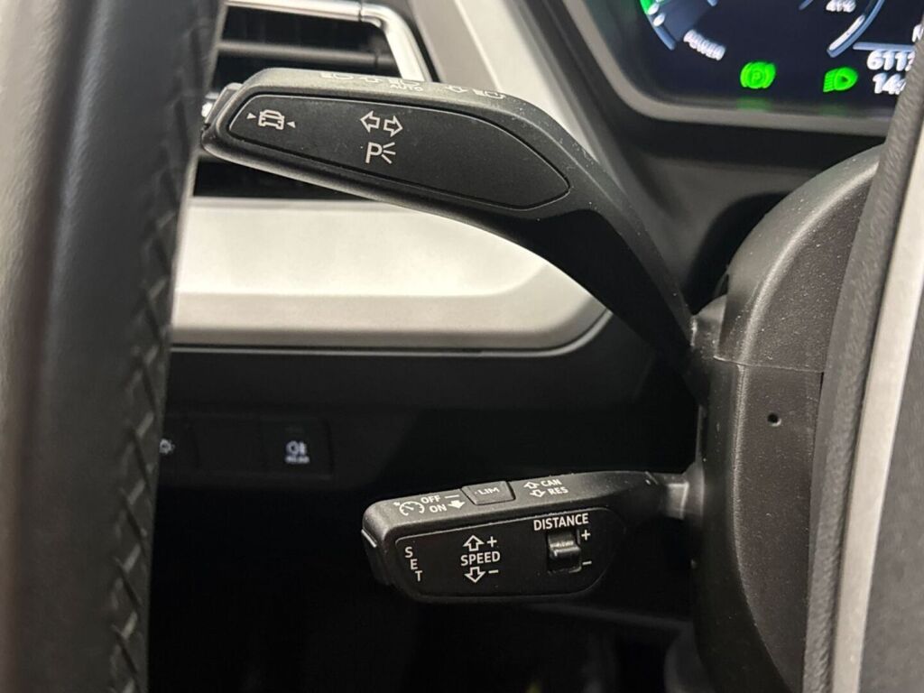 Audi Q4 e-tron 2023 