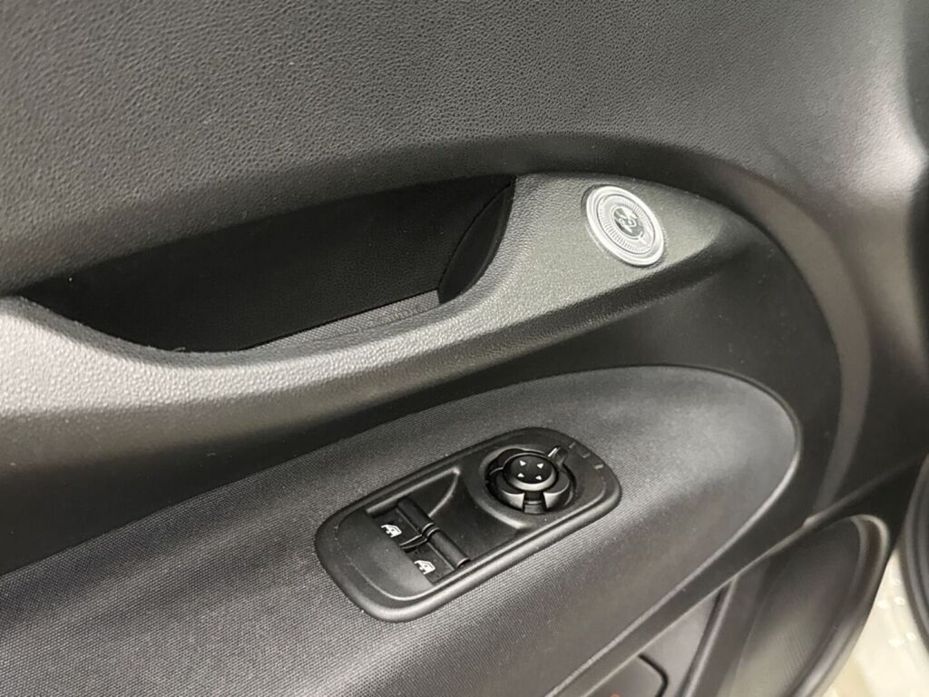 Fiat 500e 2023 