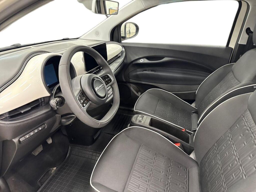 Fiat 500e 2023 