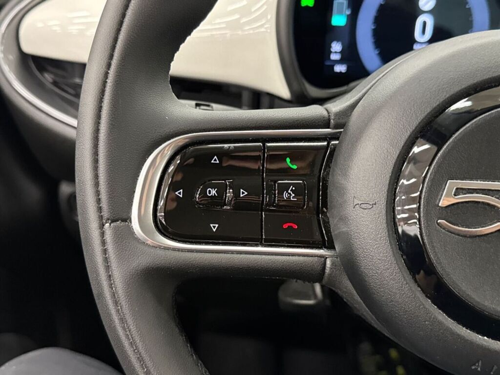 Fiat 500e 2023 