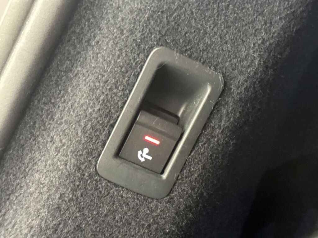 Audi Q4 e-tron 2023 