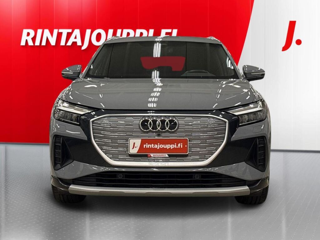 Audi Q4 e-tron 2023 